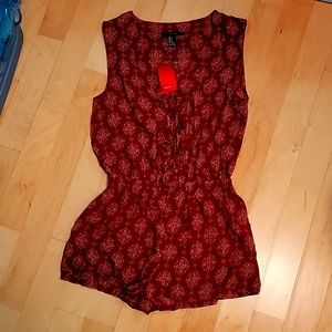Forever 21 romper burgundy sz S Small skorts